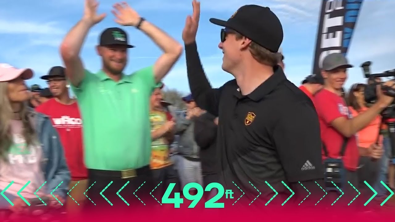 Simon Lizotte throws a PUTTER 492ft (150m) over water!