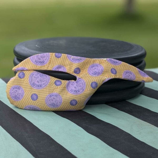 2HotGeese Whale Sac Grip Bag